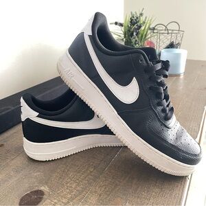Nike Air Force 1 - size 11 men